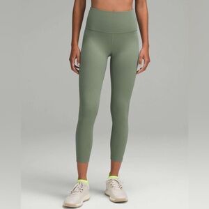 Lululemon Wunder Train High-Rise Ribbed Tight 25" in Grey Eucalyptus Size 8